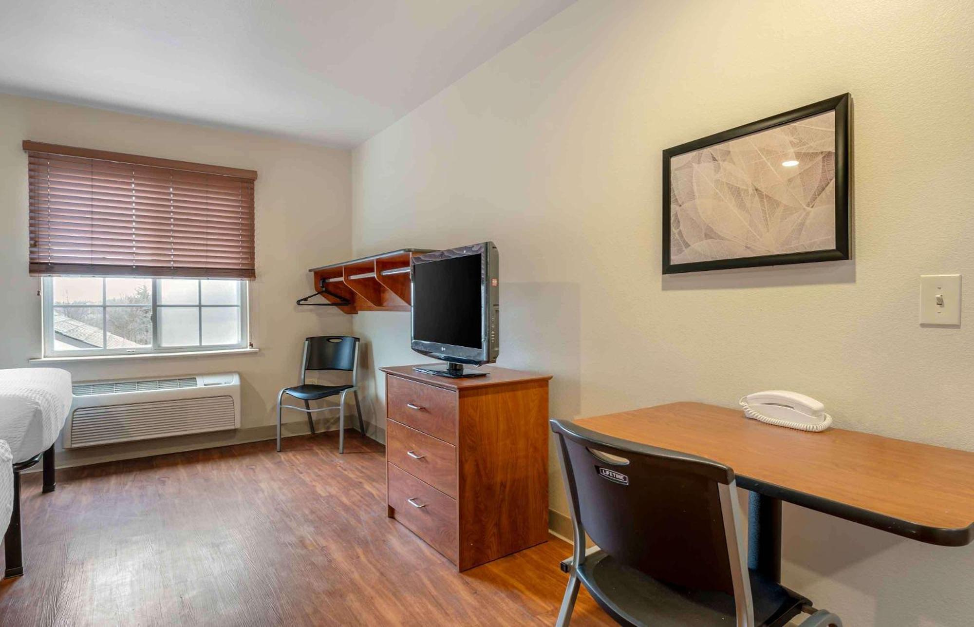 Extended Stay America Select Suites - Indianapolis - Greenwood Exterior foto